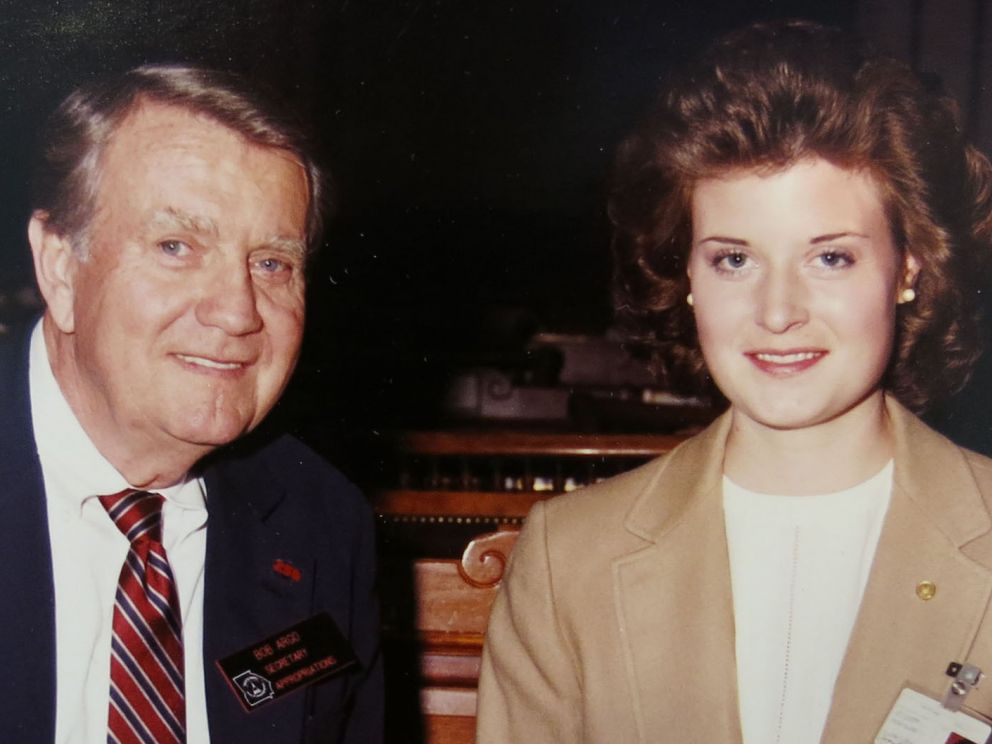 https://facsoftoday.uga.edu/images/wide/src/First_Legislative_Aide_-_Robin_Gary_Durbin_with_Bob_Argo.JPG